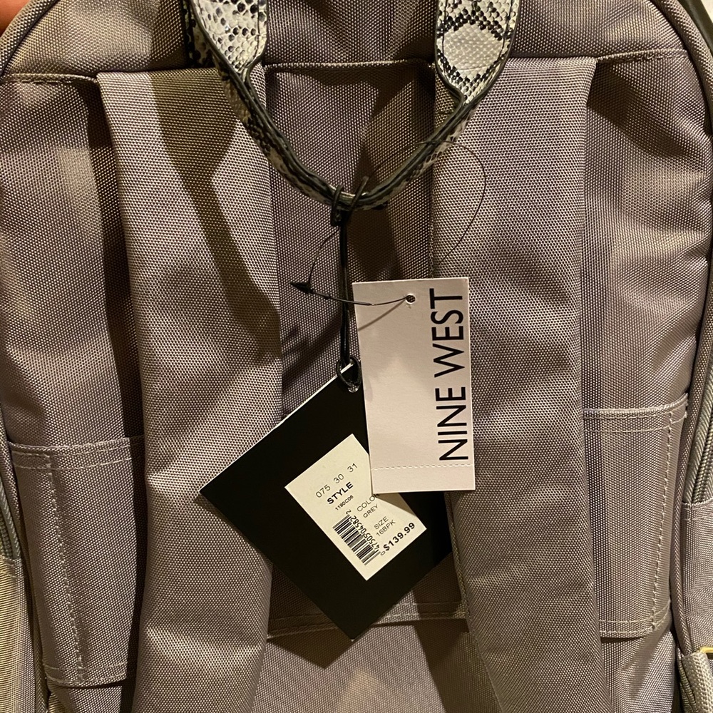 NINE WEST backpack - Picture 4 of 5